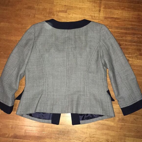 Retro looking Pendleton size 6 jacket - Picture 3 of 3